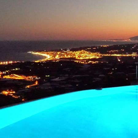 Villa Perla Blanca Sayalonga Екстериор снимка